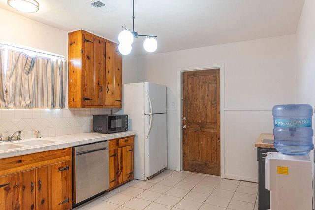 665 Parson Drive, Beaumont, TX 77706