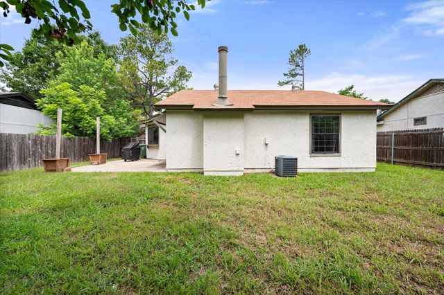 1406 Colonnade Drive, Arlington, TX 76018