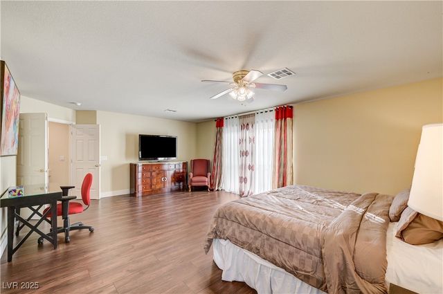 8405 Moondance Cellars Court, Las Vegas, NV 89139