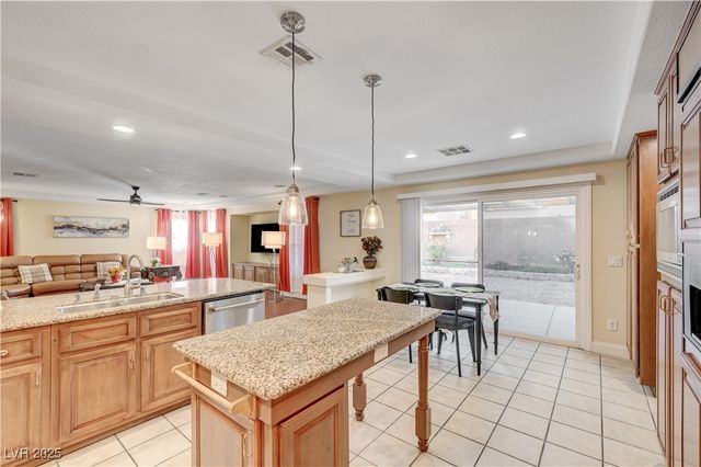 8405 Moondance Cellars Court, Las Vegas, NV 89139
