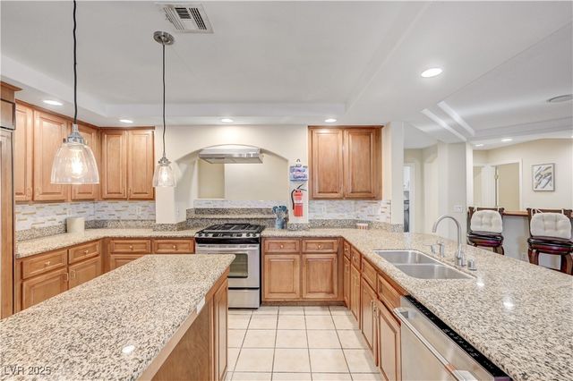 8405 Moondance Cellars Court, Las Vegas, NV 89139