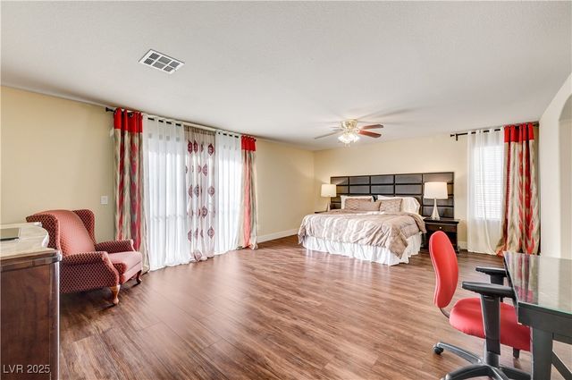 8405 Moondance Cellars Court, Las Vegas, NV 89139