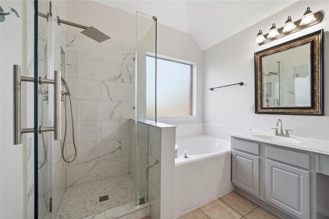 510 Cedar Point Drive, League City, TX 77573