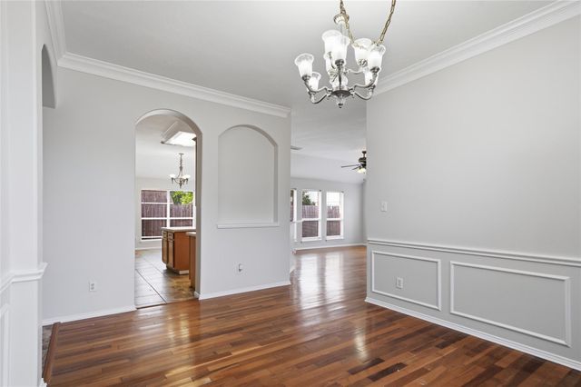 510 Cedar Point Drive, League City, TX 77573