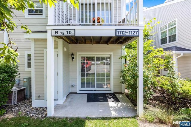 1123 Hyde Park Court 1123, Mahwah, NJ 07430