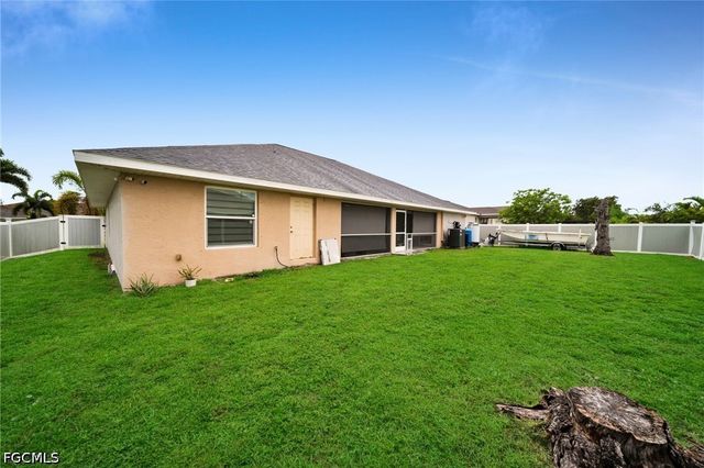 321 NE 19th ST, Cape Coral, FL 33909