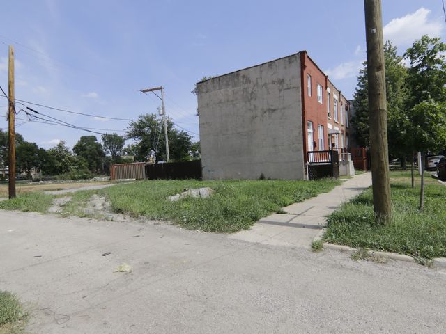 2948 W Wilcox Street, Chicago, IL 60612