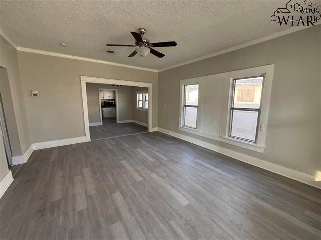 509 E 4TH STREET, Burkburnett, TX 76354