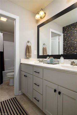 488 Dorchester Street, Clemmons, NC 27012