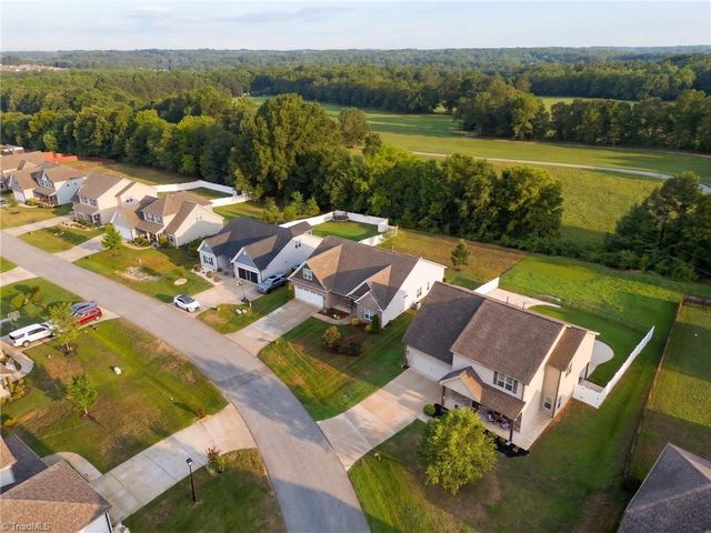 488 Dorchester Street, Clemmons, NC 27012