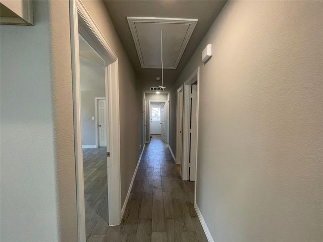 1019 E Hattie Street, Fort Worth, TX 76104