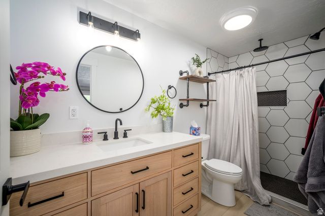 1904 E JANIE CIR, Saratoga Springs, UT 84045