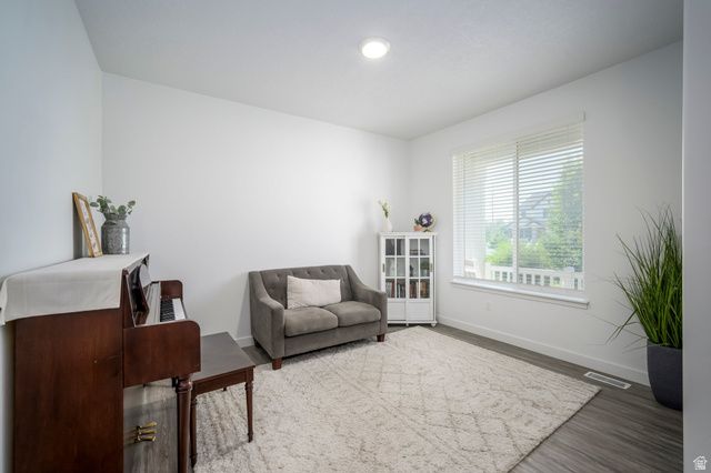 1904 E JANIE CIR, Saratoga Springs, UT 84045