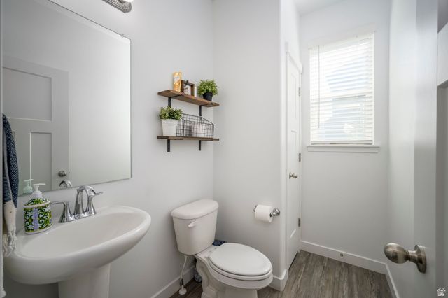 1904 E JANIE CIR, Saratoga Springs, UT 84045