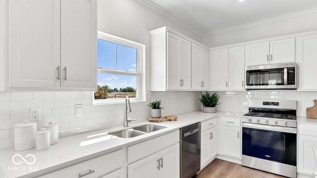 1325 Scotch Lane, Greenwood, IN 46143