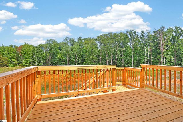 103 Spring Knoll Way, Fountain Inn, SC 29644