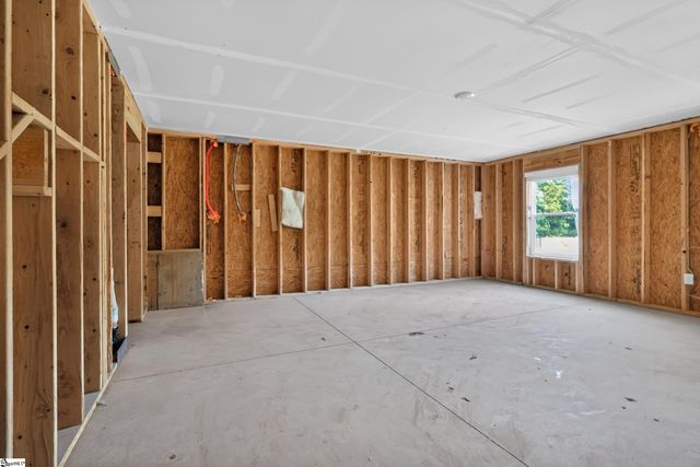 103 Spring Knoll Way, Fountain Inn, SC 29644