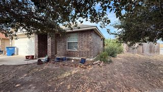 533 Tom Kemp, New Braunfels, TX 78130