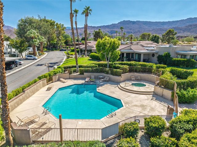 72299 Blueridge Court, Palm Desert, CA 92260