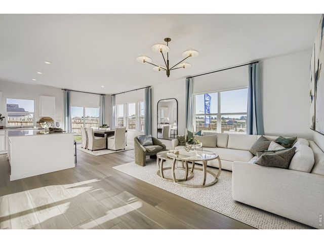 832 Rattle Rd, Windsor, CO 80550