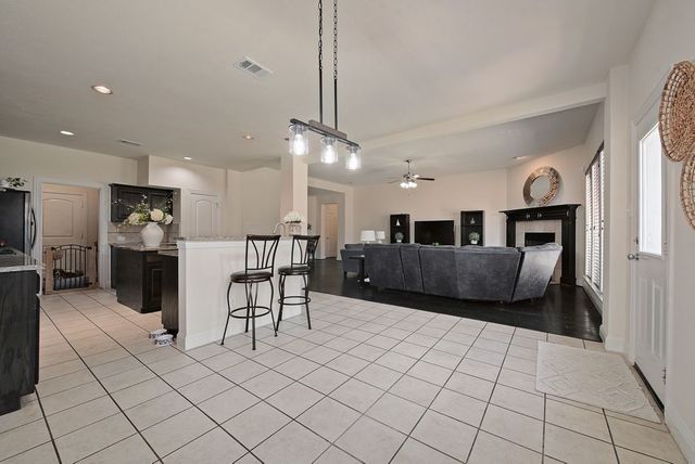 712 Lathrop Street, Lantana, TX 76226