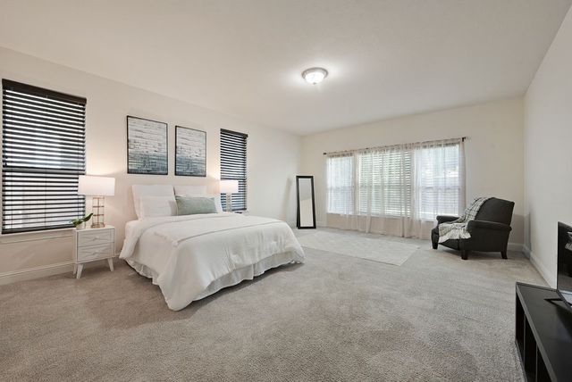712 Lathrop Street, Lantana, TX 76226