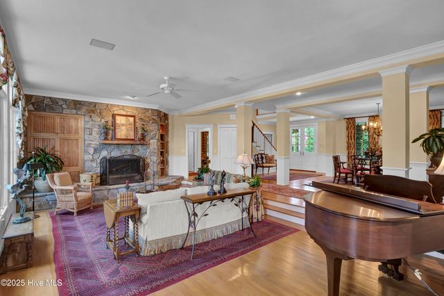 809 Howes Point Place, Wilmington, NC 28405