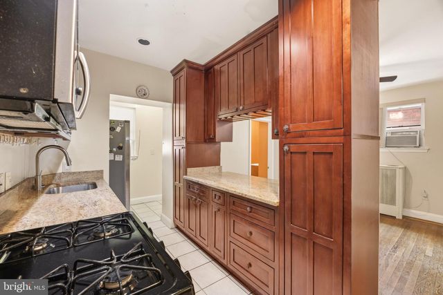 5312 EAST CAPITOL ST NE, Washington, DC 20019