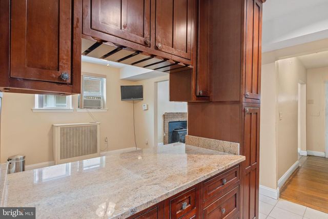 5312 EAST CAPITOL ST NE, Washington, DC 20019