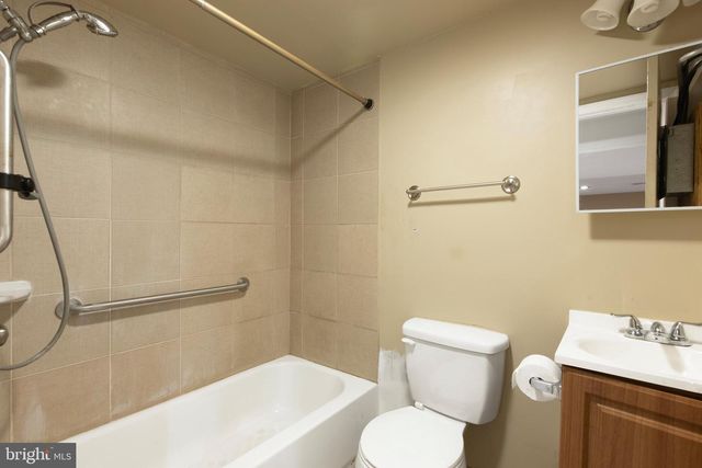 5312 EAST CAPITOL ST NE, Washington, DC 20019