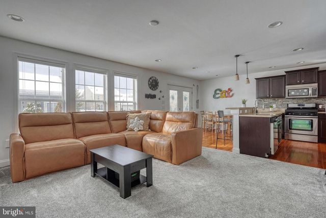 17 TAVERN HOUSE HILL, Mechanicsburg, PA 17050