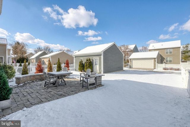 17 TAVERN HOUSE HILL, Mechanicsburg, PA 17050