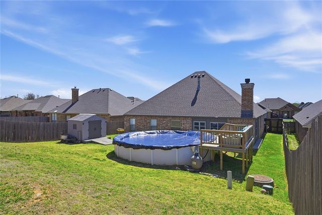501 SW 28th Street, Moore, OK 73160