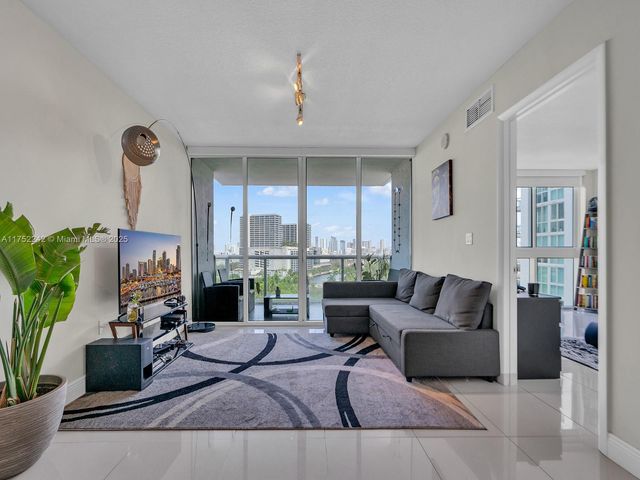 1861 NW S River Dr 1410, Miami, FL 33125