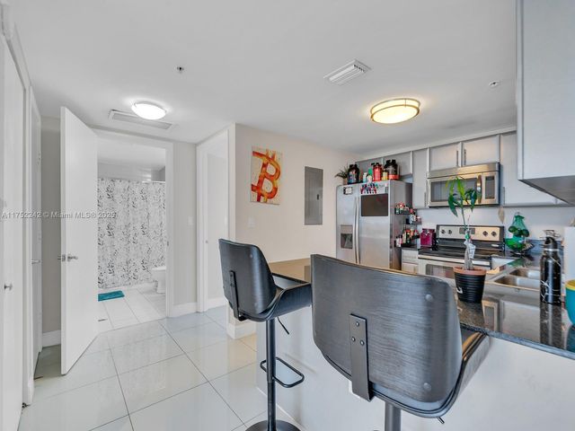 1861 NW S River Dr 1410, Miami, FL 33125