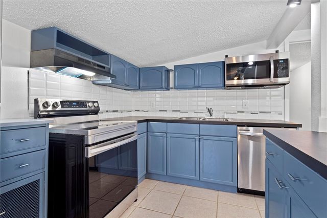 3411 NE 52ND AVENUE, Silver Springs, FL 34488