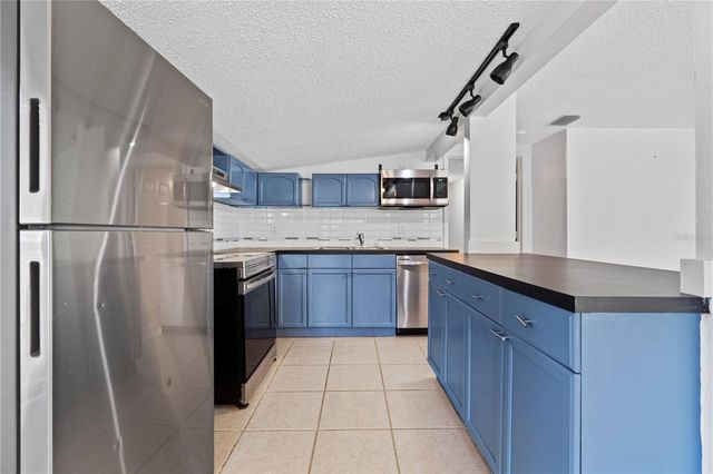 3411 NE 52ND AVENUE, Silver Springs, FL 34488