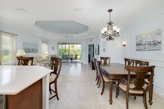 5437 CHATHAM SQUARE WAY, Bradenton, FL 34203