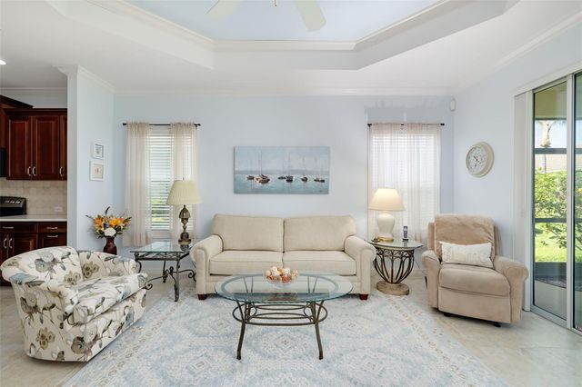 5437 CHATHAM SQUARE WAY, Bradenton, FL 34203