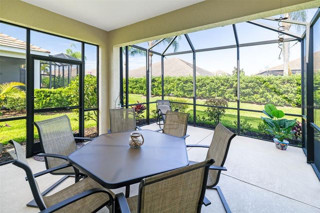 5437 CHATHAM SQUARE WAY, Bradenton, FL 34203