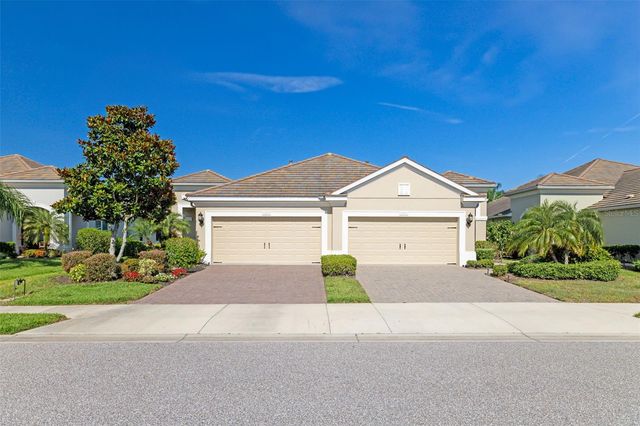 5437 CHATHAM SQUARE WAY, Bradenton, FL 34203