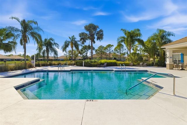 5437 CHATHAM SQUARE WAY, Bradenton, FL 34203