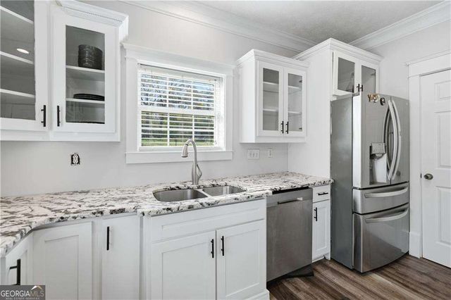 3121 Centerville Rosebud Rd, Snellville, GA 30039