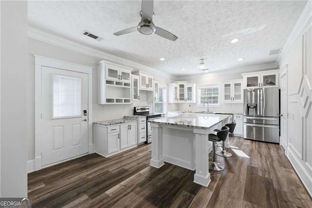 3121 Centerville Rosebud Rd, Snellville, GA 30039