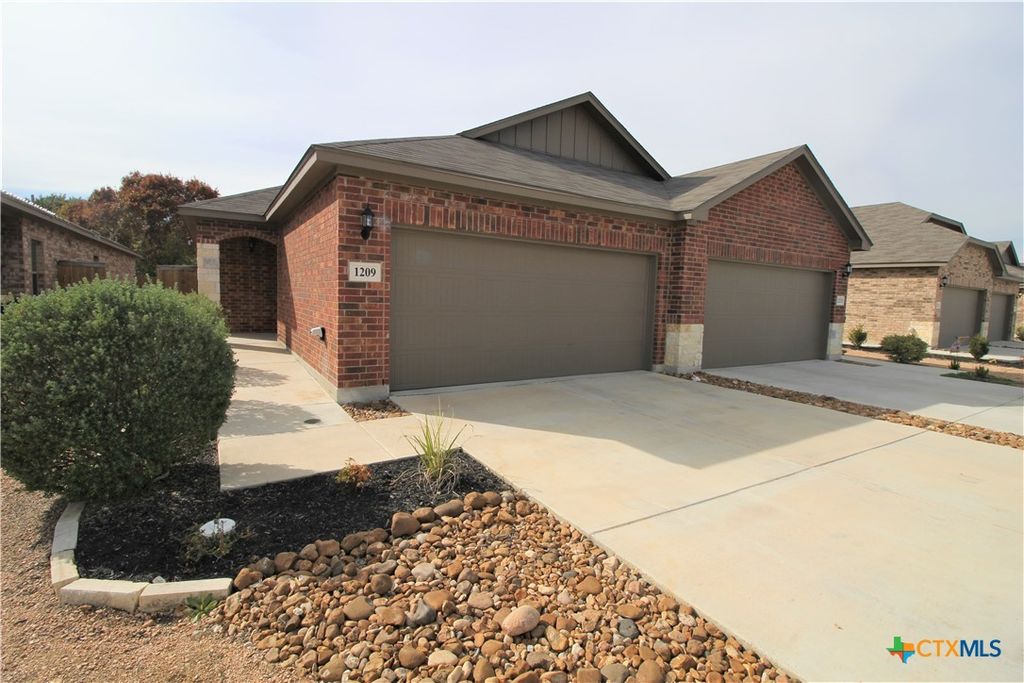 1209 Old FM 306, New Braunfels, TX 78130