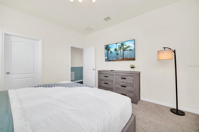 7712 OAKMOSS LOOP, Davenport, FL 33837