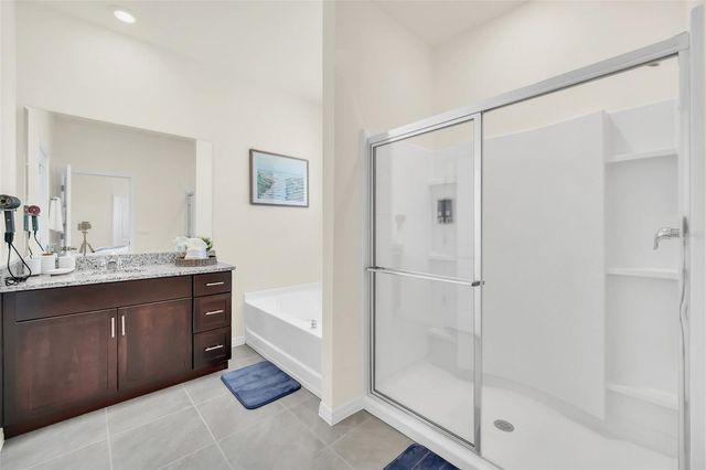 7712 OAKMOSS LOOP, Davenport, FL 33837