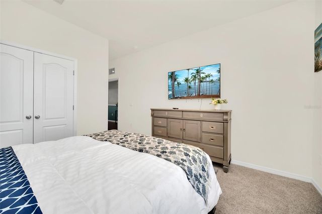 7712 OAKMOSS LOOP, Davenport, FL 33837