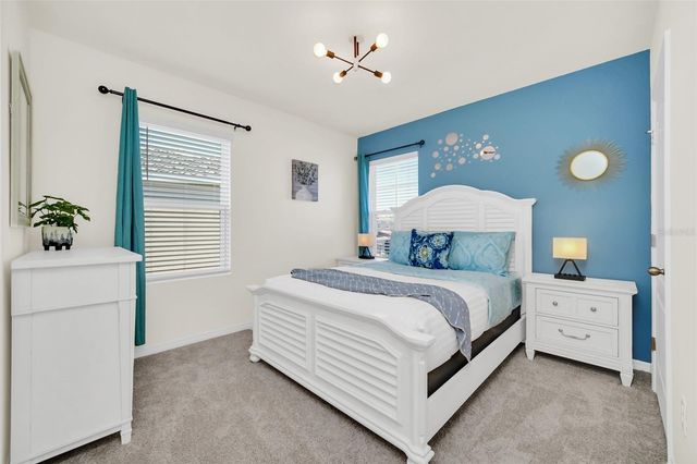 7712 OAKMOSS LOOP, Davenport, FL 33837