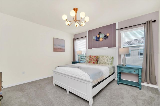 7712 OAKMOSS LOOP, Davenport, FL 33837